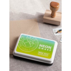 Chartreuse to Blue - Neon Ombre - Inchiostro Hero Arts 2