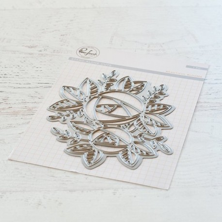 Beautiful blooms die - fustella di Pinkfresh Studio