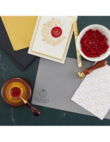 Red wax Beads - Spellbinders