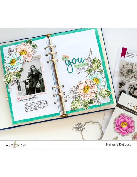 Build-A-Flower: Wild Rose Layering Stamp & Die Set di Altenew